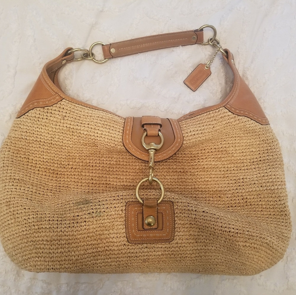 Coach rattan beachy summer bag 💜